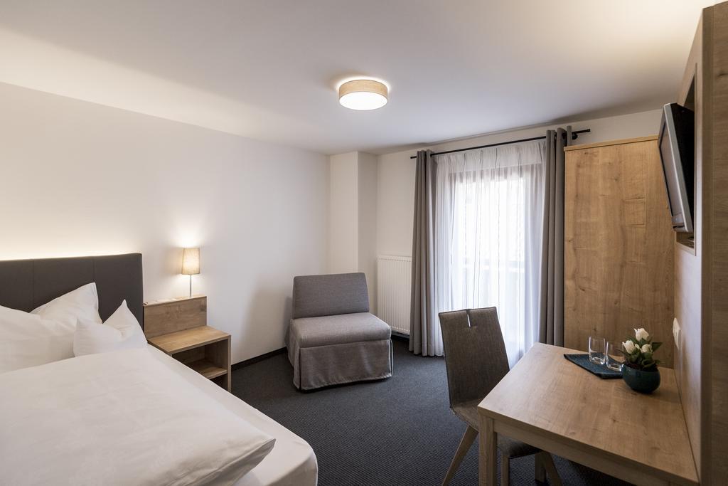 Garni Gruenau Hotel San Martino In Passiria  Exterior photo